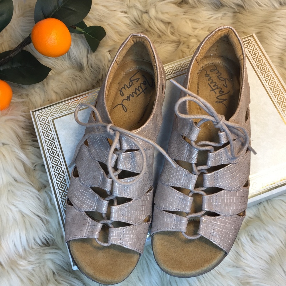 SOUL Naturalizer Beatrice Ghillie Sandal Size 8.5M